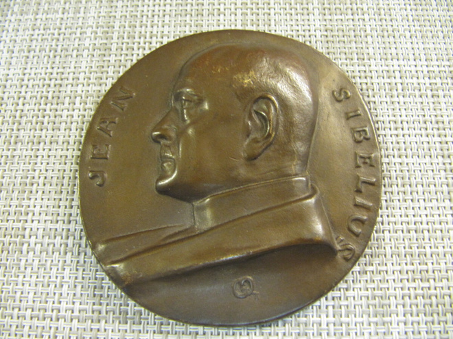 Jean Sibelius mitali 1923 /Gerda Qvist 1923.