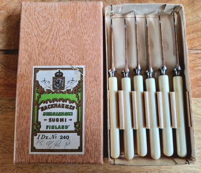Hackman Sorsakoski  Vintage Rapuveitset 1950-luvulta