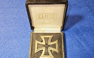 Rautaristi 1.Luokka
