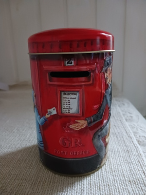 Peltipurkkipankki postilaatikko
