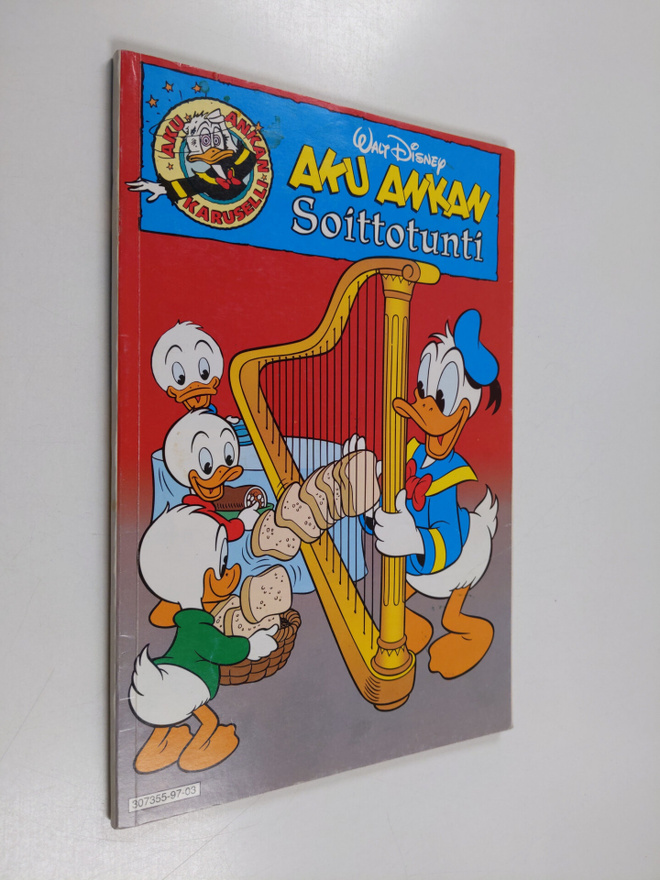 Walt Disney : Aku Ankan soittotunti