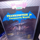 VHS Frankenstein ja vampyyrin kosto ( SIS POSTIKULU  ) - pikkukuva 1