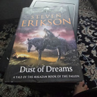 Steven Erikson – Dust of Dreams – 1st US Edition / 1st print - pikkukuva 1