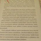Virpi Mäkinen - Elina Vuola: Naiset pyhyyden tulkkeina - pikkukuva 2