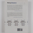 Nina Eliasoph : Making volunteers : civic life after welf... - pikkukuva 2