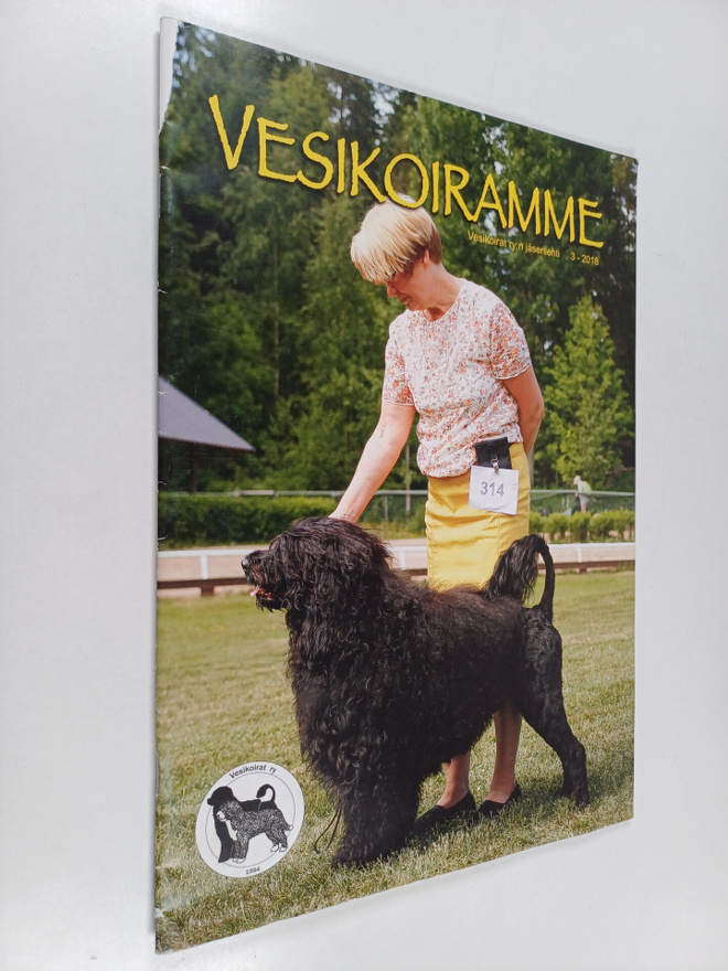 Elina (päätoim.) Pitkänen : Vesikoiramme 3/2018 : Vesikoi...