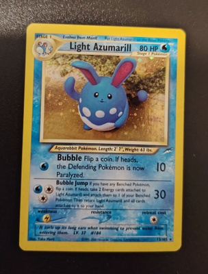 Light Azumarill 13/ 105, holo