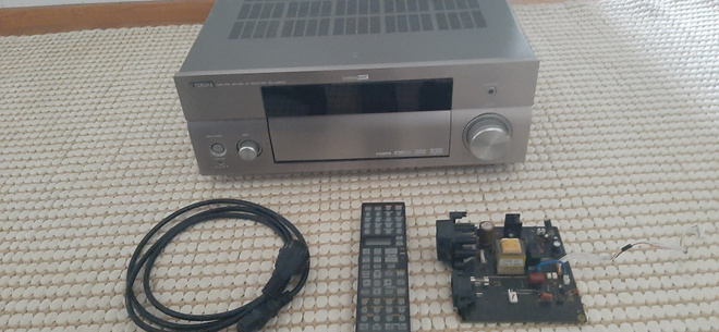 Yamaha RX-V2600