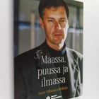 Maassa, puussa ja ilmassa : Janne Vilkunan juhlakirja - pikkukuva 1