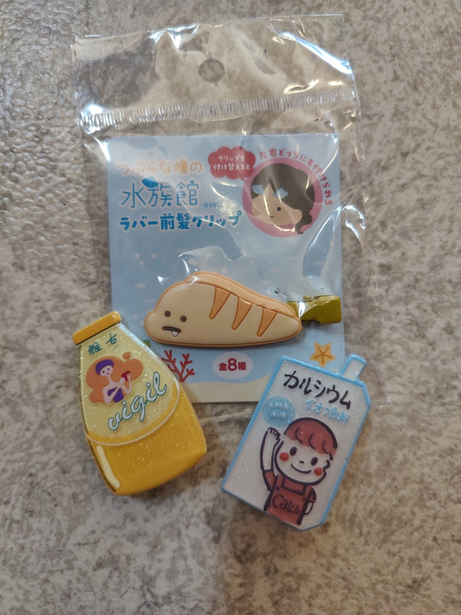 Japanilaisia hiuspinnejä