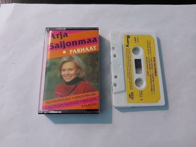ARJA SAIJONMAA - PARHAAT c-kasetti ( mm. Tulipunaruusut )