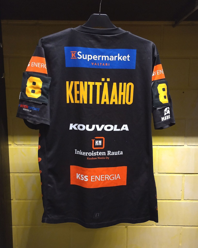 KPL Perttu Kenttäaho Game Worn kotipelipaita