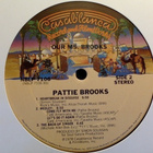 PATTIE BROOKS..::..OUR  Ms. BROOKS..::..VINYYLI  LP ..  1978 - pikkukuva 4