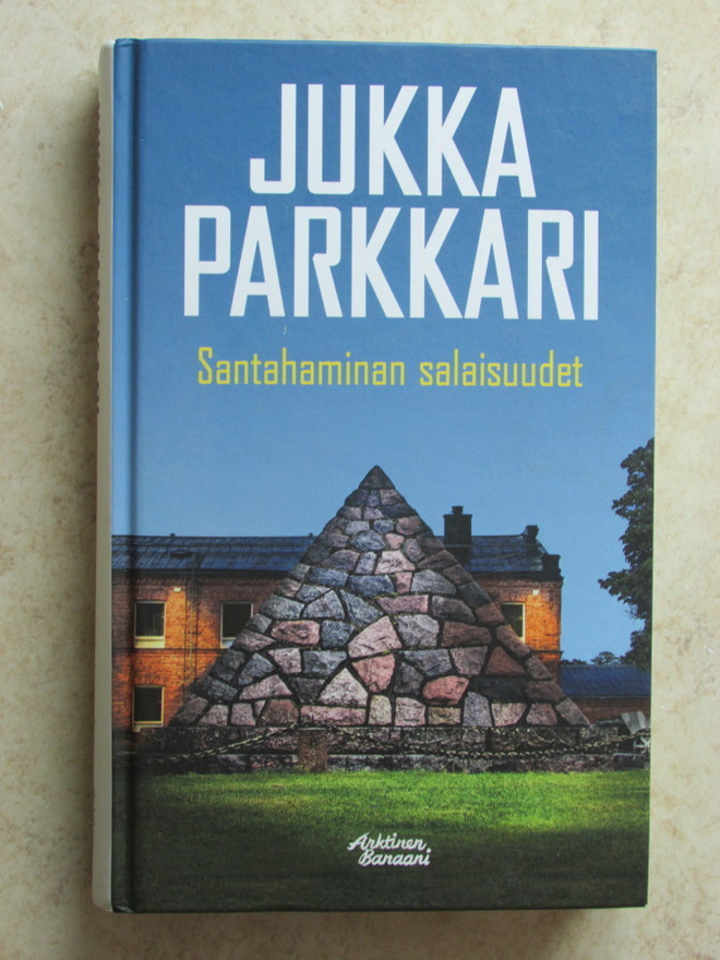 Jukka Parkkari: Santahaminan salaisuudet, sid.