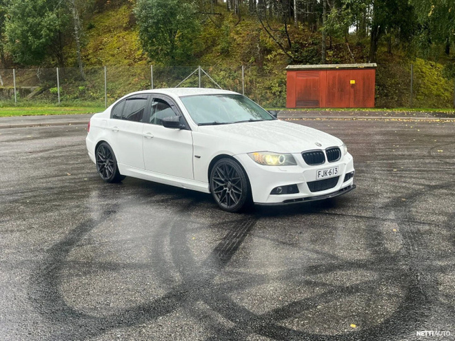BMW 318iA LCI E90 Business 2009 – automaatti, 259 tkm