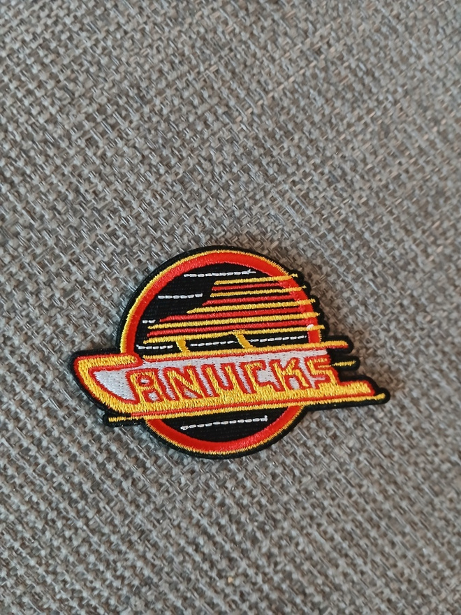 Vancouver Canucks - retro kangasmerkki (silitettävä)