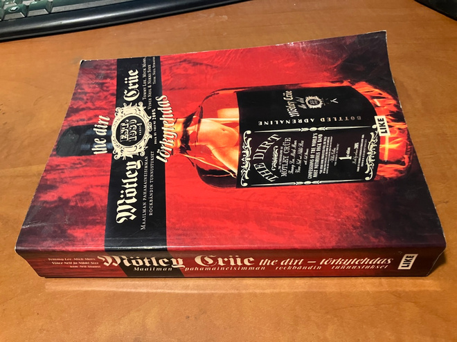 MÖTLEY CRUE TÖRKYTEHDAS HYVÄ