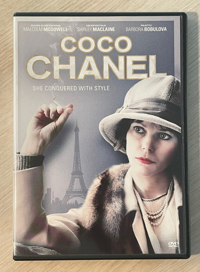 Coco Chanel (2008) Coco Chanelin elämäntarina