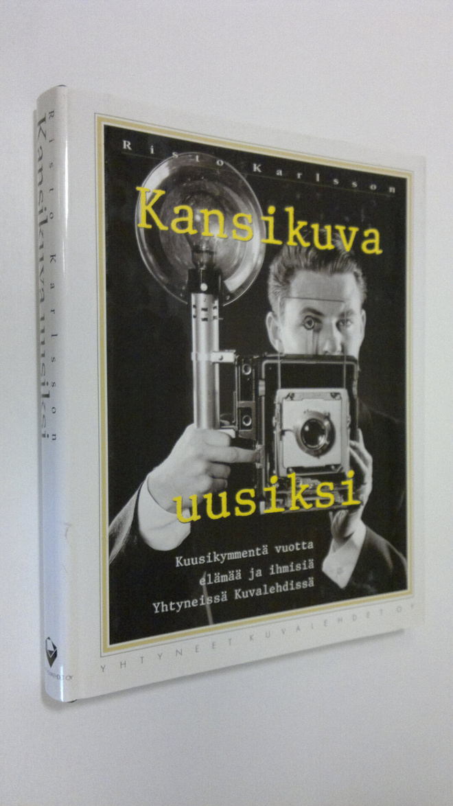 Risto Karlsson : Kansikuva uusiksi : kuusikymmentä vuotta...