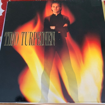 TIMO TURPEINEN: Liehuva liekinvarsi. * FIN 1991