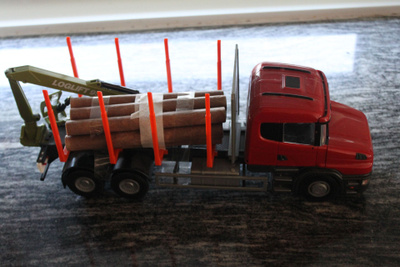 Emek "muumi" Scania 144g 530 tukkiauto