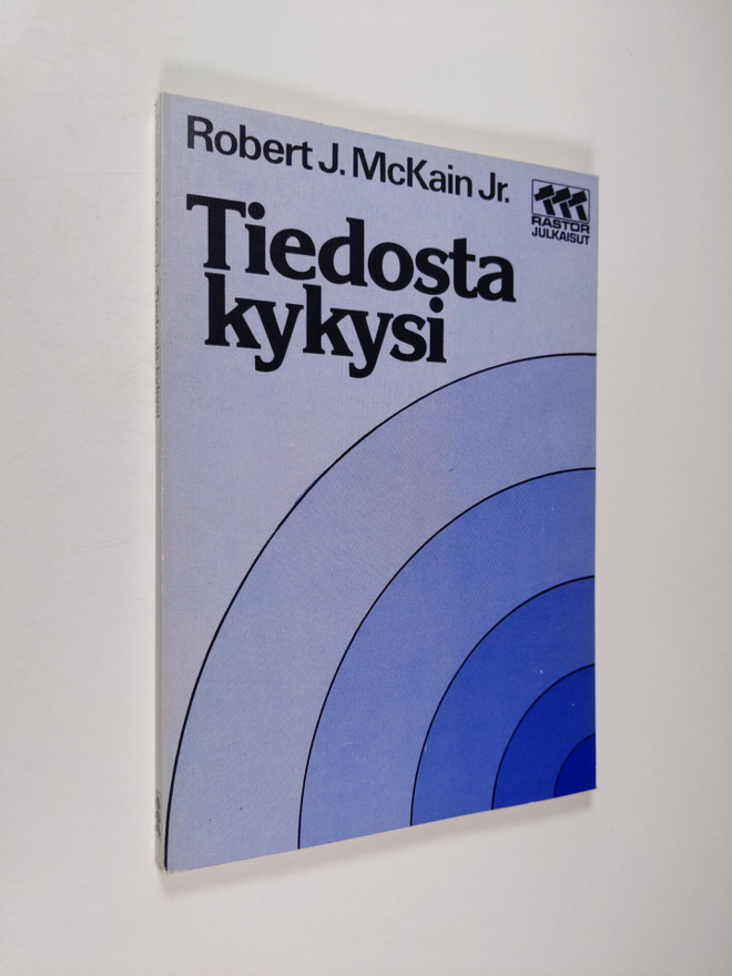 Robert J. Jr McKain : Tiedosta kykysi