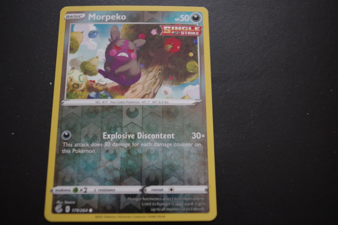 Morpeko 179 /264, Fusion Strike (2021), holo common