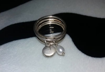 Kalevala koru Vanamo-sormus hopea valkonen helmi 925 kk