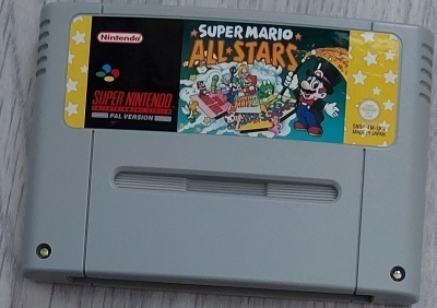 * Super Mario All Stars SNES PAL + Uusi Suojakotelo
