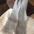Studio Jaffe in Finland vaaleanharmaa mohair kaulahuivi - pikkukuva 3