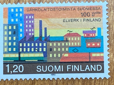SÄHKÖLAITOSTOIMINTA 100 VUOTTA**