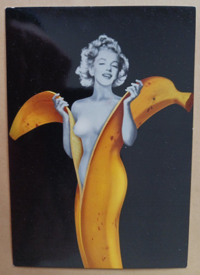 Marilyn pukeutuneena banaaniin... ei p.