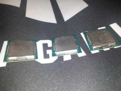 Prosessori - Useampi Intel i3-Prosessori (Katso ilmoitus.)