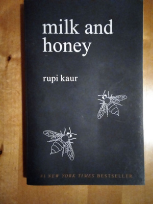 Rupi Kaur : Milk and honey nid. 2015