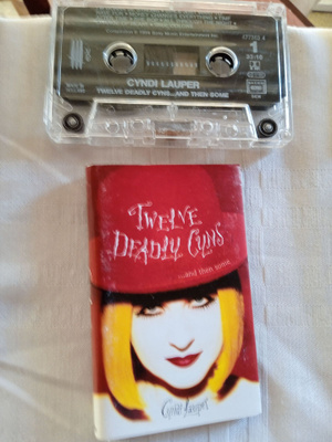 C- KASETTI: CYNDI LAUPER : TWELVE DEADLY CYNS