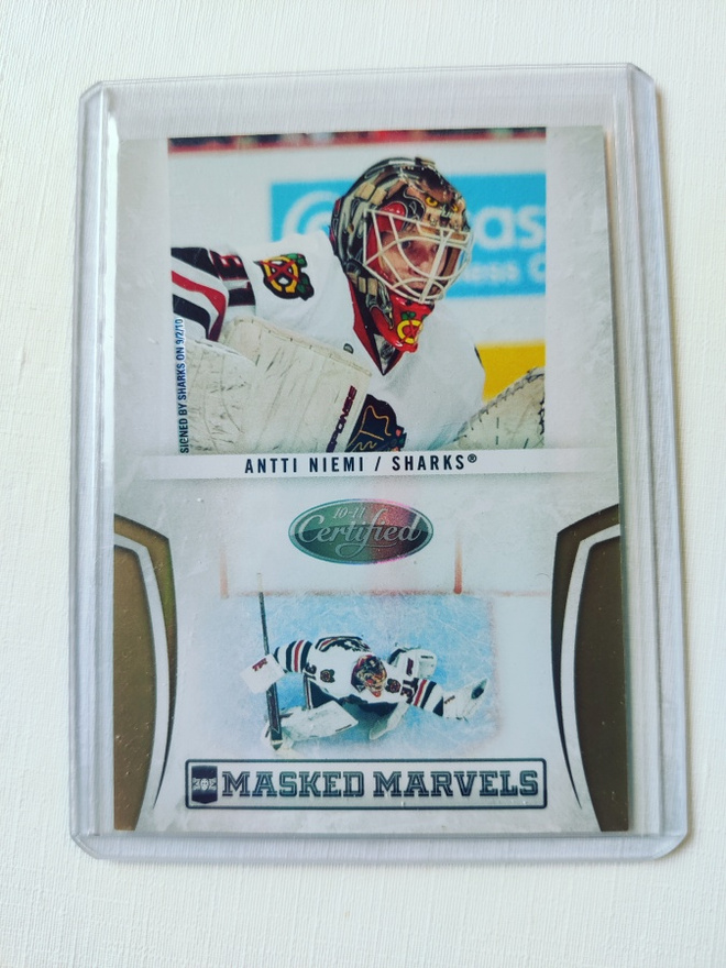 Antti Niemi - 10-11 Certified Masked Marvels Gold /25