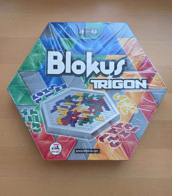 BLOKUS TRIGON LAUTAPELI . AVAAMATON .