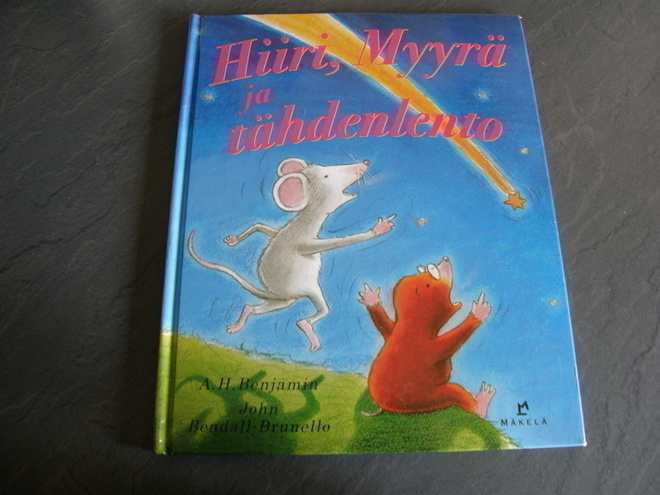 Benjamin - Brunello Hiiri, myyrä ja tähdenlento