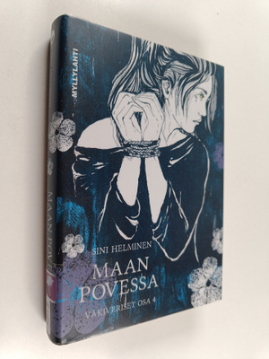 Sini Helminen : Maan povessa : maan kirja