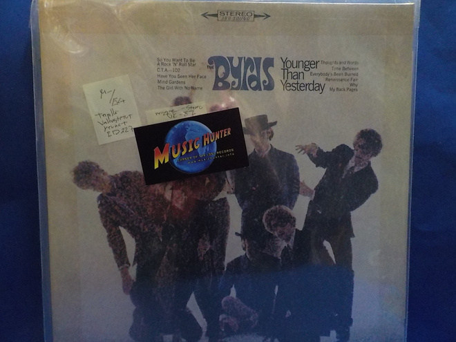 THE BYRDS - YOUNGER THAN YESTERDAY - M-/EX+ UK -87 LP
