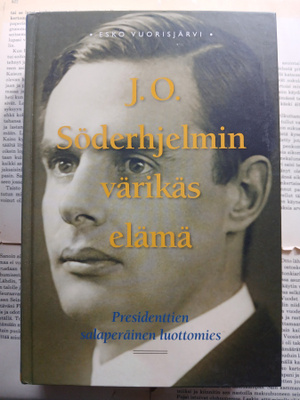 Eero Vuorisjärvi - J.O. Söderhjelmin värikäs elämä (sid.)