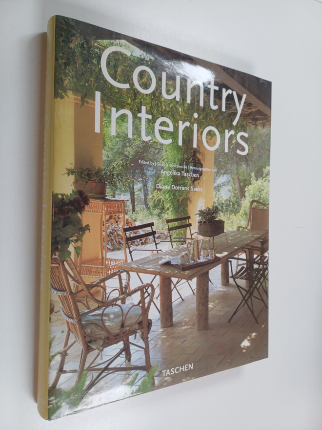 Diane Dorrans Saeks : Country interiors Interieurs a la c...