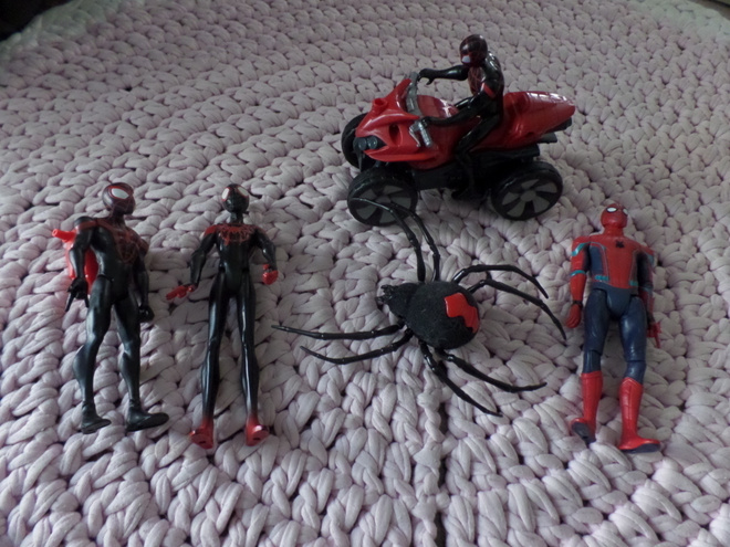 Spiderman lelusetti.