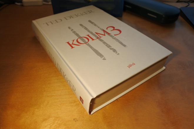 Ted Dekker: Kolm3, sidottu, hyvä
