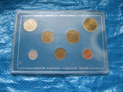 Suomi 1p - 5mk rahasarja - 1975