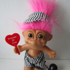 Russ trollipeikko, Prisoner of Love - pikkukuva 1