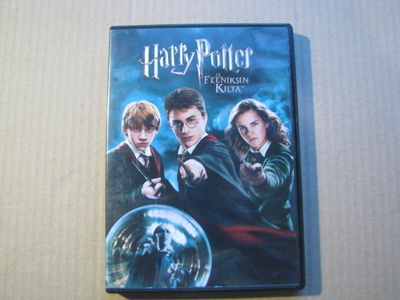 HARRY POTTER JA FEENIKSIN KILTA ( Daniel Radcliff )