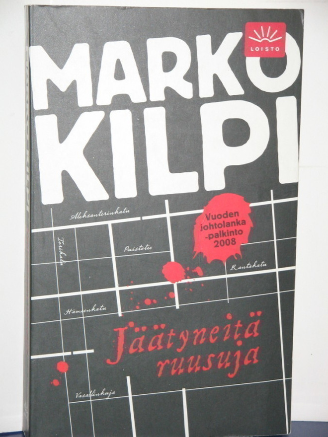 Marko Kilpi : JÄÄTYNEITÄ RUUSUJA