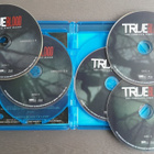 BD: True Blood - 1 Kausi. 5xBD (2011) - pikkukuva 3