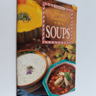 Murdoch Books Staff : Classic essential soups - pikkukuva 1